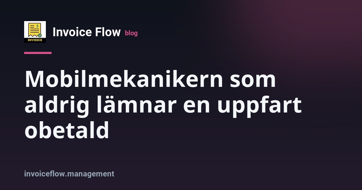 En mobilmekaniker på en uppfart i Birmingham som visar en faktura på sin telefon för en kund vid deras bil, med en skåpbil parkerad bakom