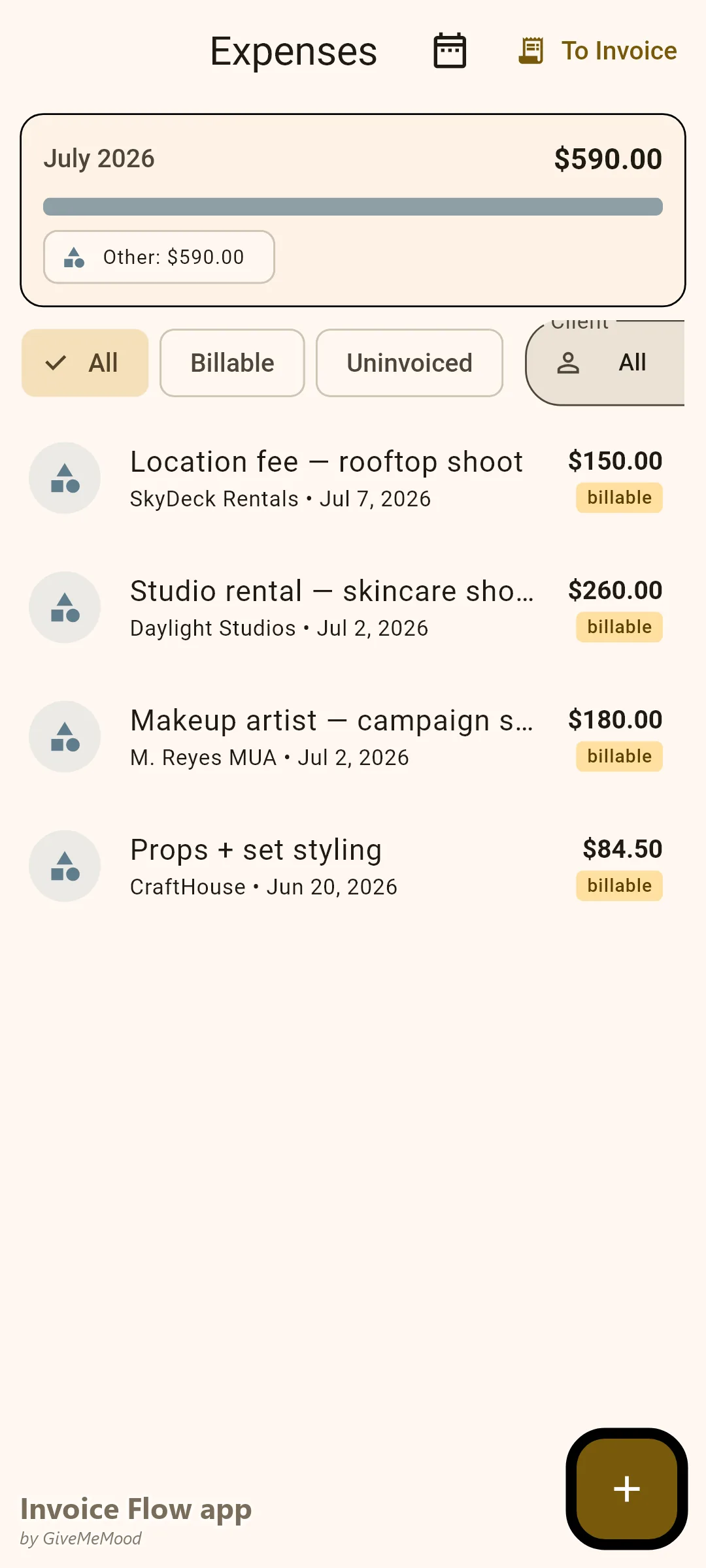 Ausgaben-Tracker der Invoice Flow app mit abrechenbaren Produktionskosten eines Content-Creators – Studiomiete, Make-up-Artist, Requisiten und Locationgebühren, den Markenkunden zugeordnet