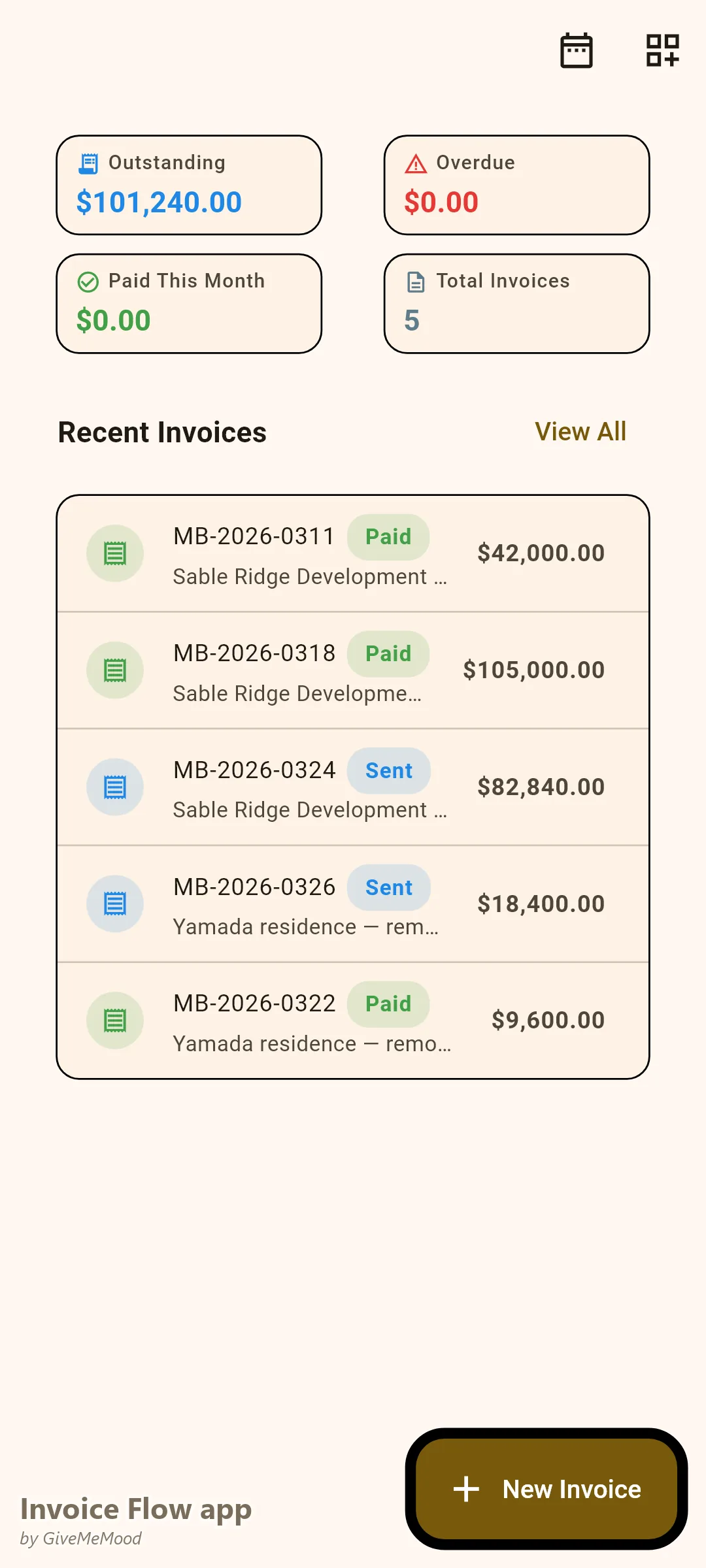 แดชบอร์ดใน Invoice Flow app ของผู้รับเหมาทั่วไป — ยอดคงค้างและเกินกำหนดรวมข้ามโปรเจกต์ที่ดำเนินอยู่ พร้อมใบแจ้งหนี้ตามหมุดหมายล่าสุดแยกตามสถานะ