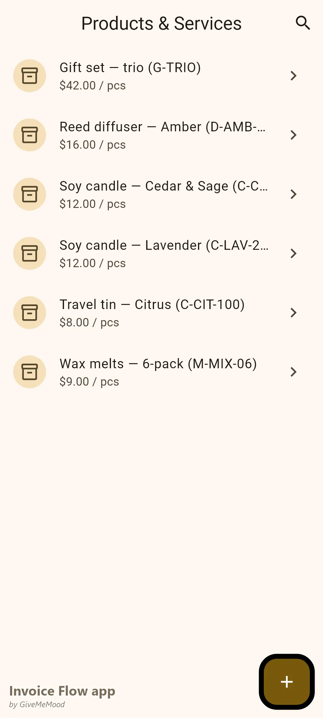 شاشة منتجات تطبيق Invoice Flow لأعمال شموع — شموع وعلب وقطع شمع ذائبة وناشرات عطر وأطقم هدايا مع رموز SKU ومخزون متتبَّع